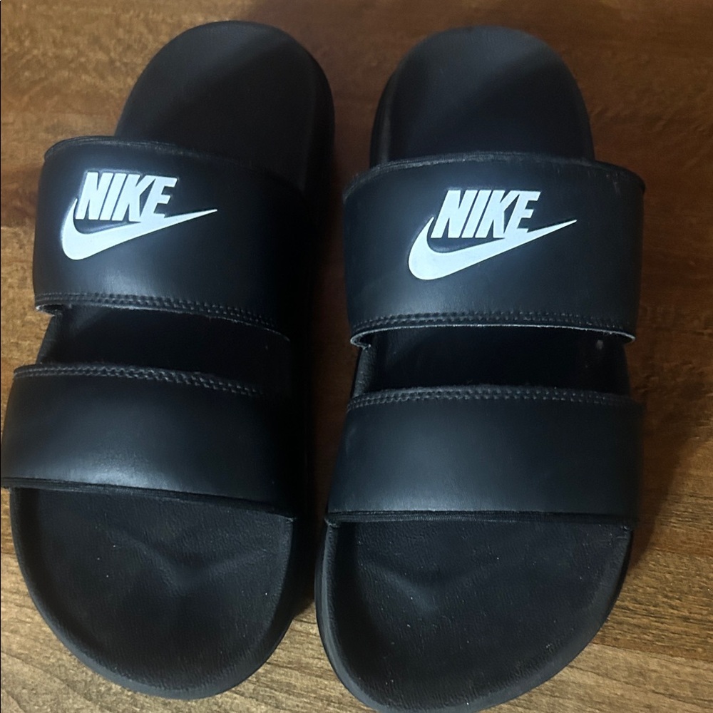 Nike Kids Black Slide Sandals